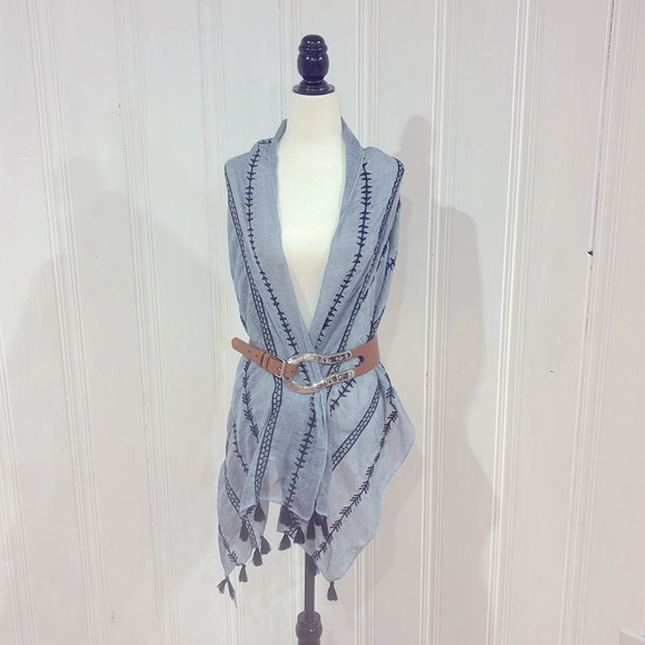 Lightweight long rectangular scarf - Picture 4 of 6